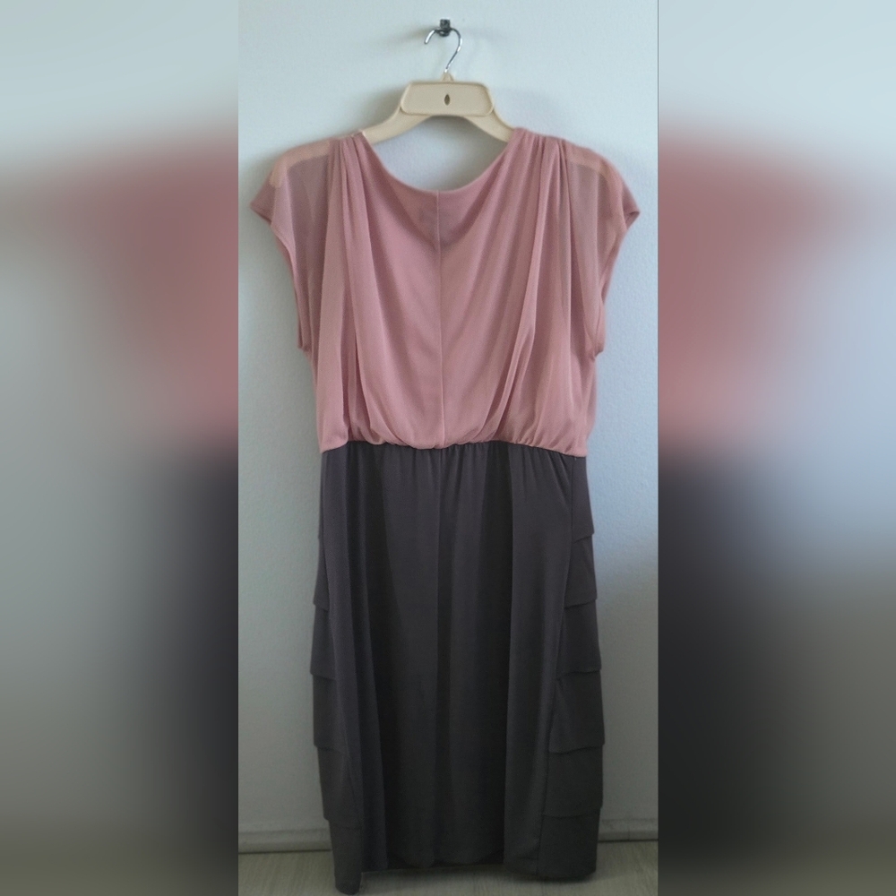 Enfocus Studio Dusty Rose and Gray Two-Tone Midi Dress